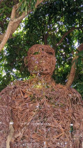 Richard Korblah sculpture