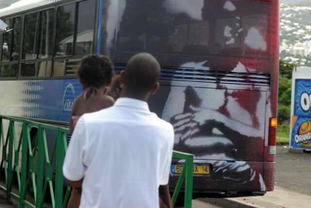 Limazinèr Tèt Kaf ©jne.bus kaf