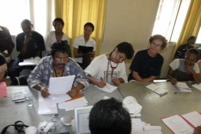 Elabakana Tana, Razafindrakoto, ateliers de recherche Gara, dec 2005
